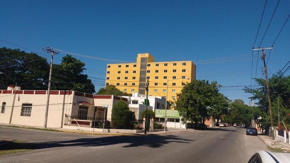 Misol-Ha Hotel Mérida Zewnętrze zdjęcie